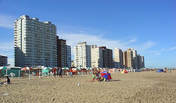 Playa Club Argentina Miramar (Buenos Aires)